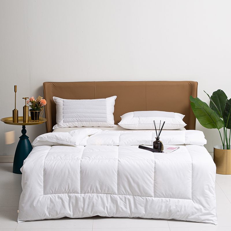 100% তুলা 300 গ্রাম ফিলিং ডুভেট গ্রীষ্মকালীন ডুভেট কুইল্টেড সাদা ডুভেট সেট তৈরি