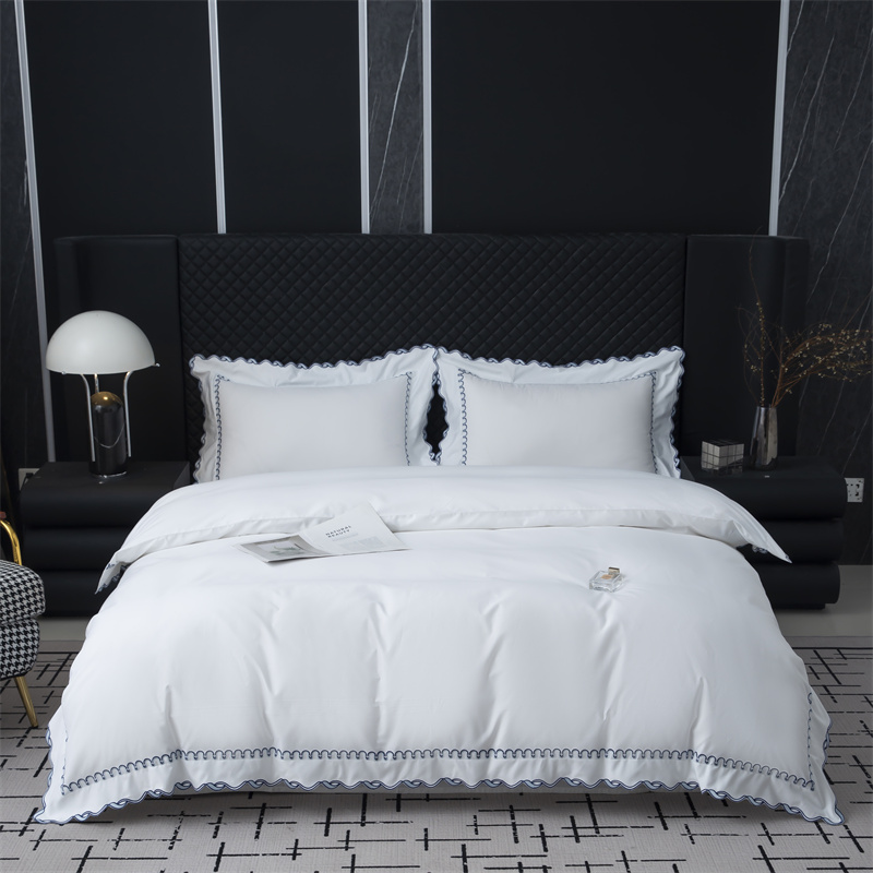 সূক্ষ্ম এমব্রয়ডারি কাট ডিজাইন 350TC কটন সাটিন বেডিং সেট