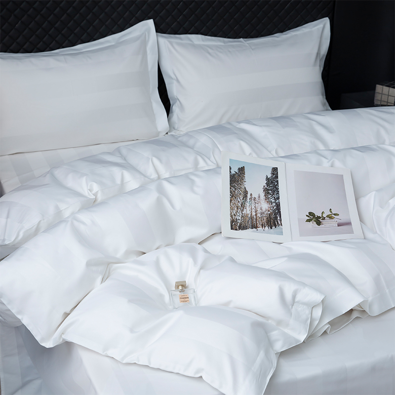 পাঁচতারা হোটেল বেডিং সেটের জন্য 7cm Sateen স্ট্রাইপ প্লেইন সাদা 750TC 100% তুলা পাঁচতারা হোটেল বেডিং সেটের জন্য 7cm Sateen স্ট্রাইপ প্লেইন সাদা 750TC 100% তুলা