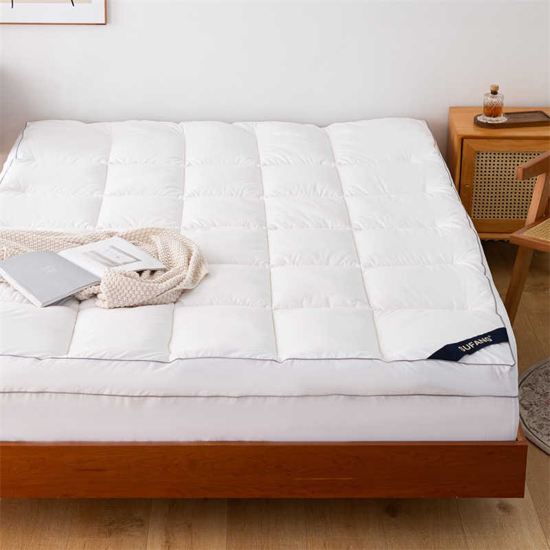 কুইল্ট মাইক্রোফাইবার ফিলিং 40s ডাউনপ্রুফ ফ্যাব্রিক ম্যাট্রেস টপার পরীক্ষা করুন কুইল্ট মাইক্রোফাইবার ফিলিং 40s ডাউনপ্রুফ ফ্যাব্রিক ম্যাট্রেস টপার পরীক্ষা করুন