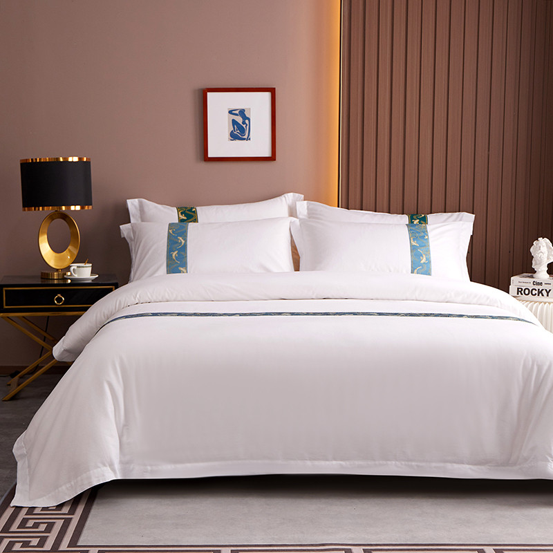 Jacquard টেপ সজ্জা কাস্টমাইজড 60S কটন হোটেল বেডিং সেট Jacquard টেপ সজ্জা কাস্টমাইজড 60S কটন হোটেল বেডিং সেট